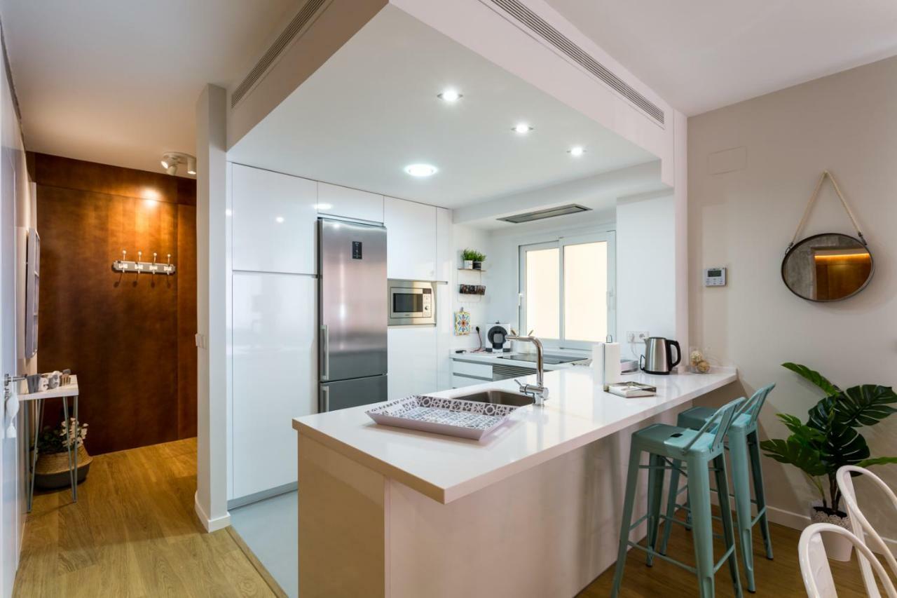 El Rio Apartment Seville Luaran gambar