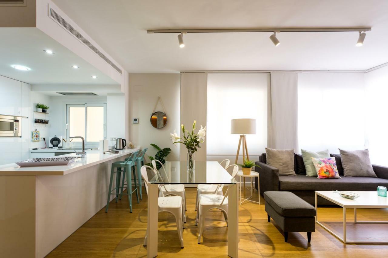 El Rio Apartment Seville Luaran gambar