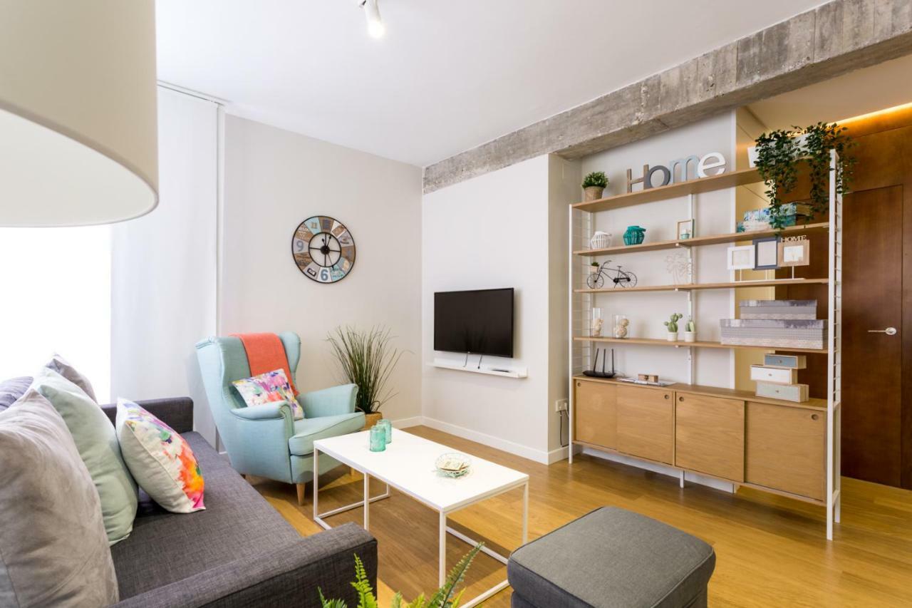 El Rio Apartment Seville Luaran gambar