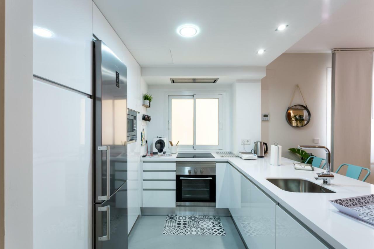 El Rio Apartment Seville Luaran gambar