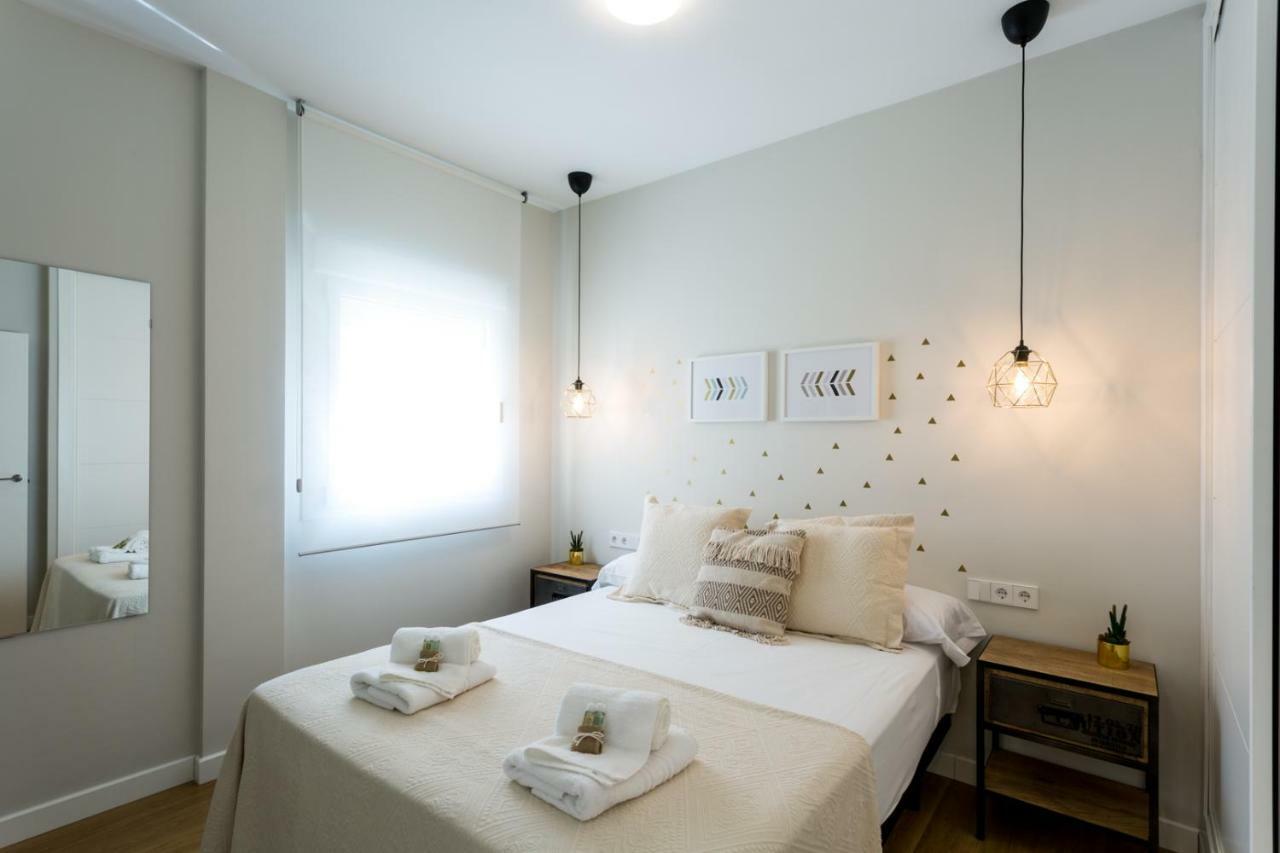 El Rio Apartment Seville Luaran gambar