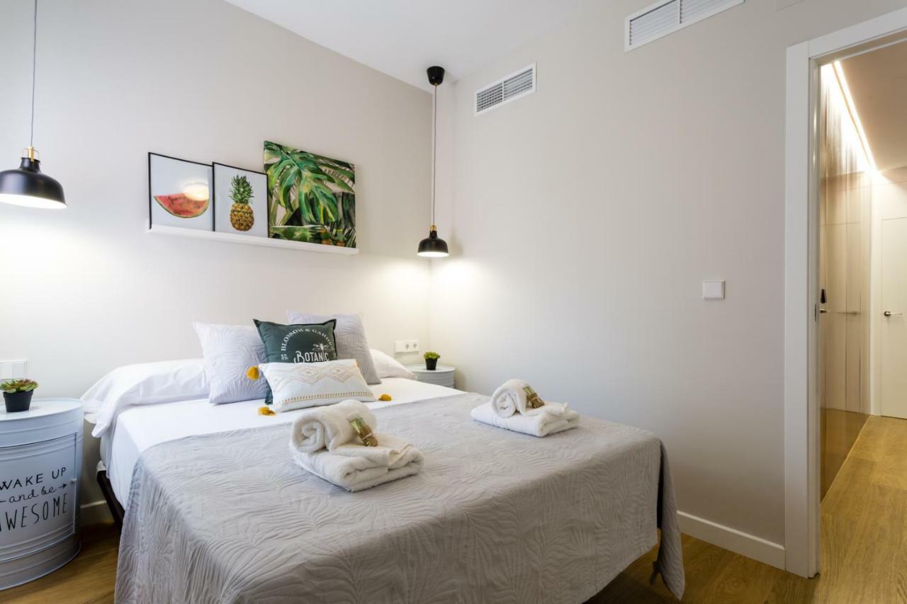 El Rio Apartment Seville Luaran gambar